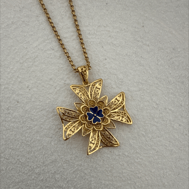 COLLIER VIANNA 