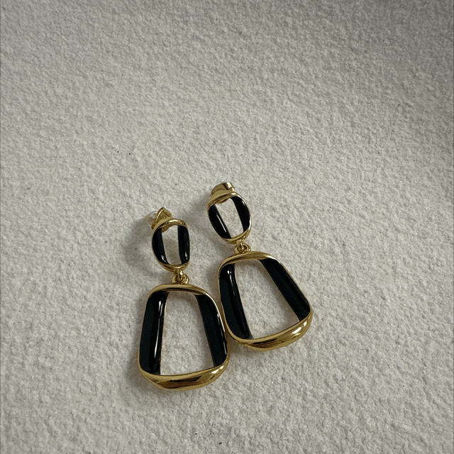 BOUCLES D’OREILLES DESLUMBRANTE 