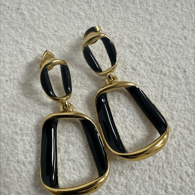 BOUCLES D’OREILLES DESLUMBRANTE 