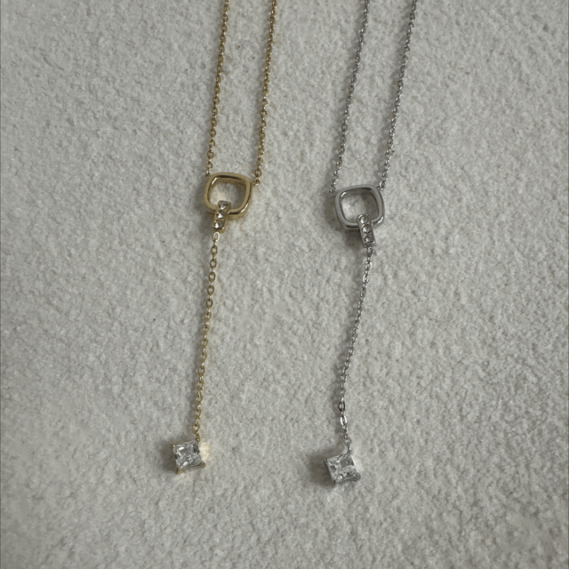 COLLIER VIANNA 