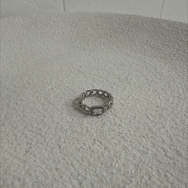 BAGUE DESLUMBRANTE 