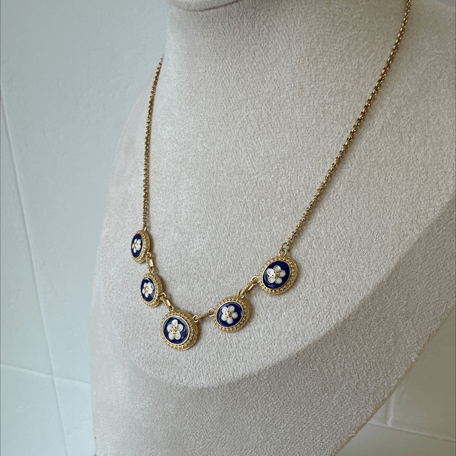 COLLIER VIANNA 