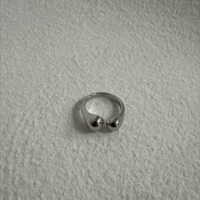BAGUE DESLUMBRANTE 