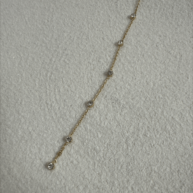 COLLIER TOMBANT DESLUMBRANTE 