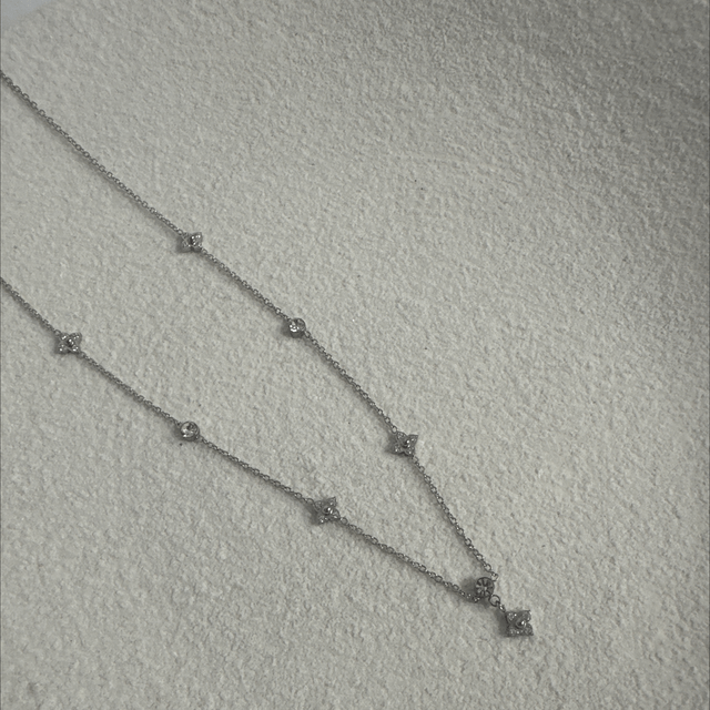 COLLIER MUDA