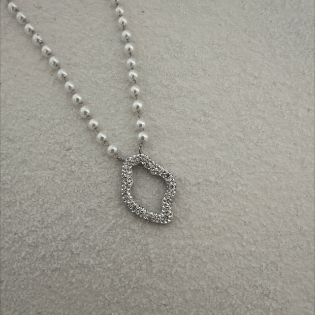 COLLIER VIANNA 