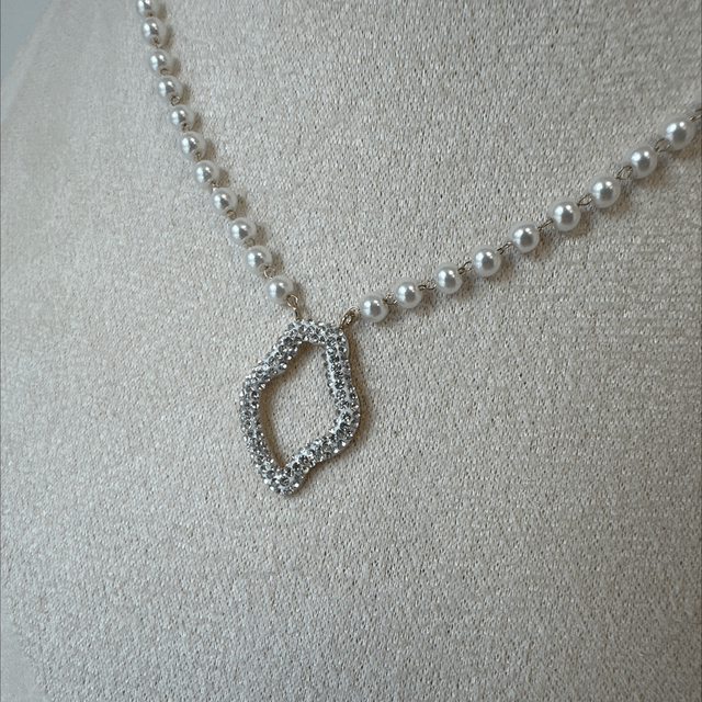 COLLIER VIANNA 