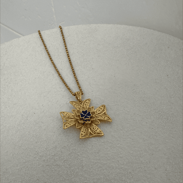 COLLIER VIANNA 