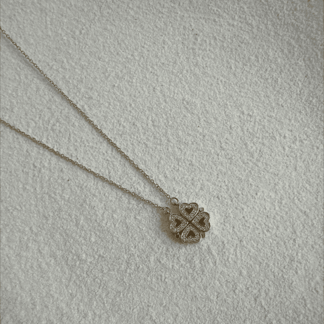 COLLIER MUDA
