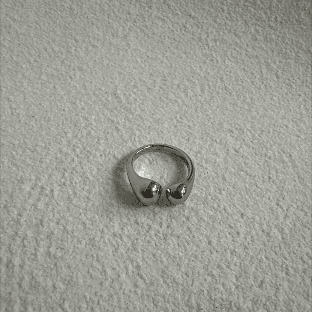 BAGUE DESLUMBRANTE 