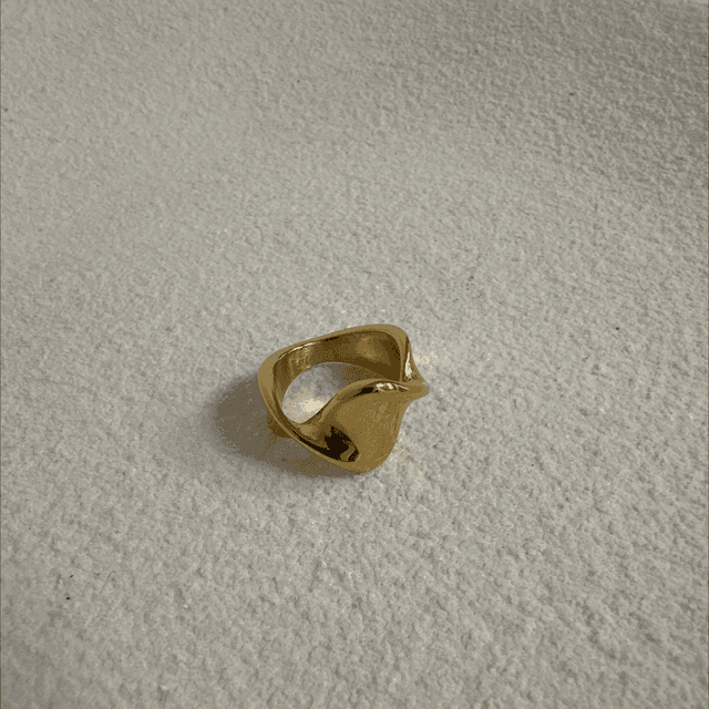 BAGUE DESLUMBRANTE 